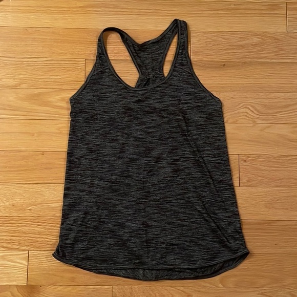Women’s Lululemon Grey Tank Top Size 2 - Picture 1 of 5
